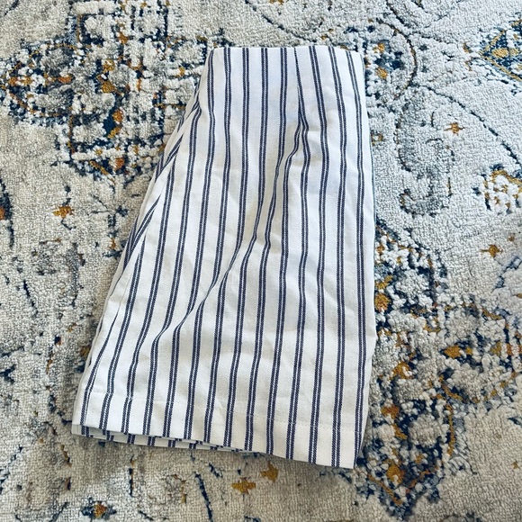 High waist mini skirt - Picture 3 of 3